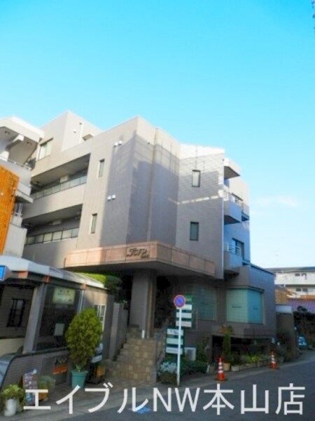 ディオネ四ツ谷II外観写真