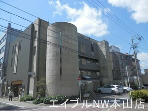 ＵＮＯＥビル外観写真