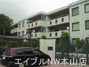 ヒルズ春山外観写真