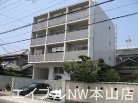 ルミエール川名外観写真