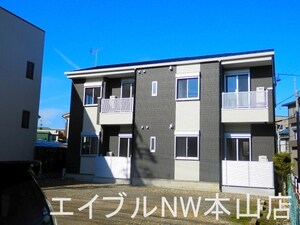 ＥＡＳＴ　ＷＯＯＤ　ＰＡＬＡＣＥ外観写真