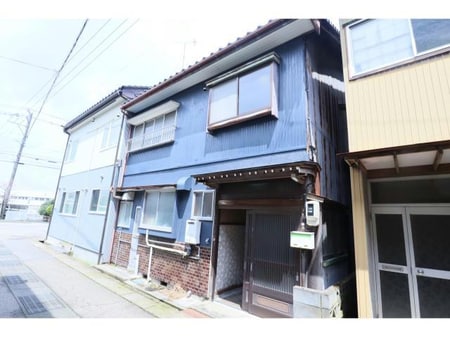 南砺市福野高橋貸家外観写真