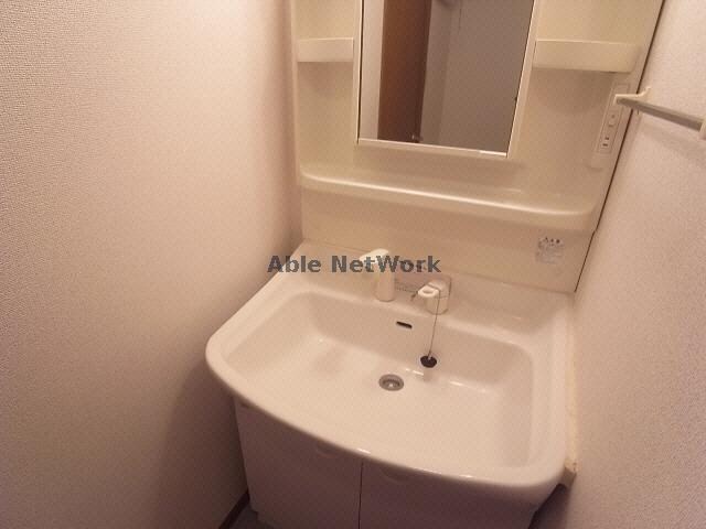 物件内観写真14　(洗面台)