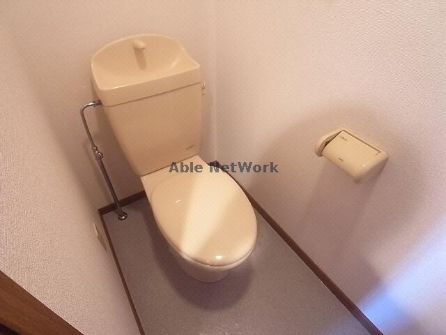 物件内観写真15　(トイレ)