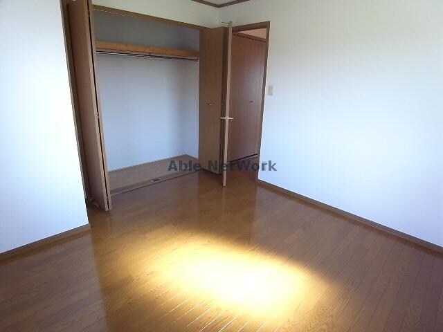 物件内観写真9　(居室)