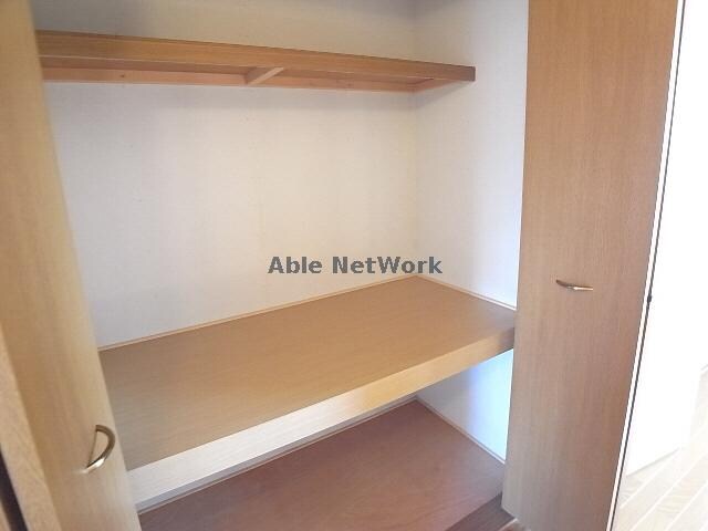 物件内観写真11　(収納)