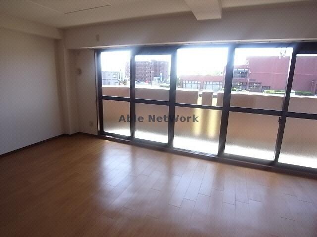 物件内観写真6　(ﾘﾋﾞﾝｸﾞﾀﾞｲﾆﾝｸﾞ)