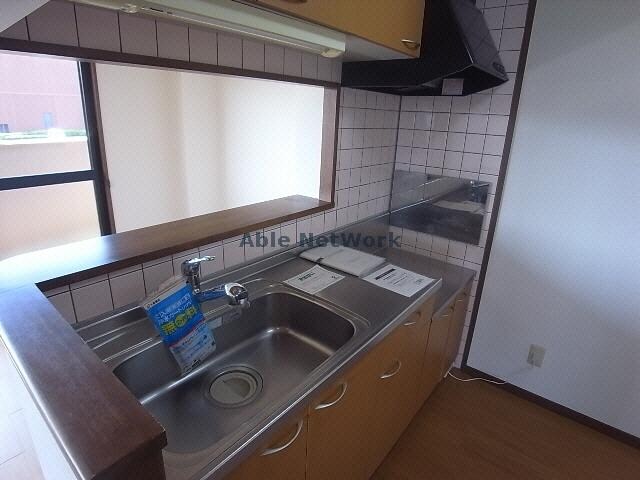 物件内観写真11　(カウンターキッチン)