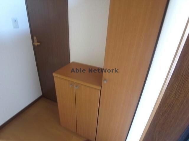 物件内観写真16　(シューズボックス)