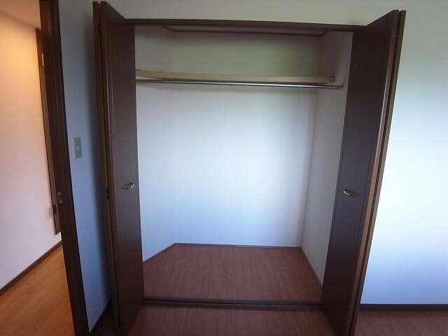 物件内観写真18　(クローゼット)