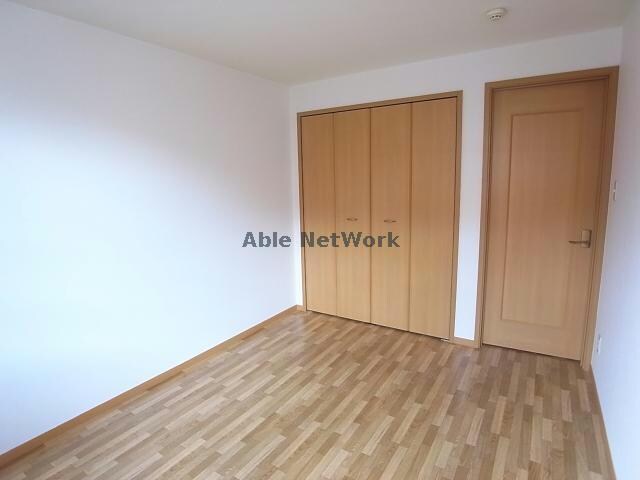 物件内観写真9　(洋室)