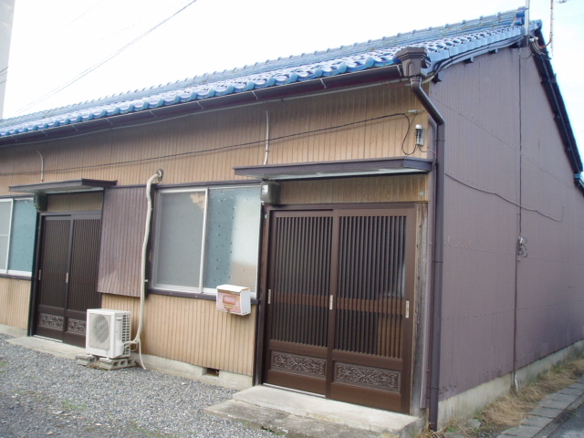 川瀬貸家