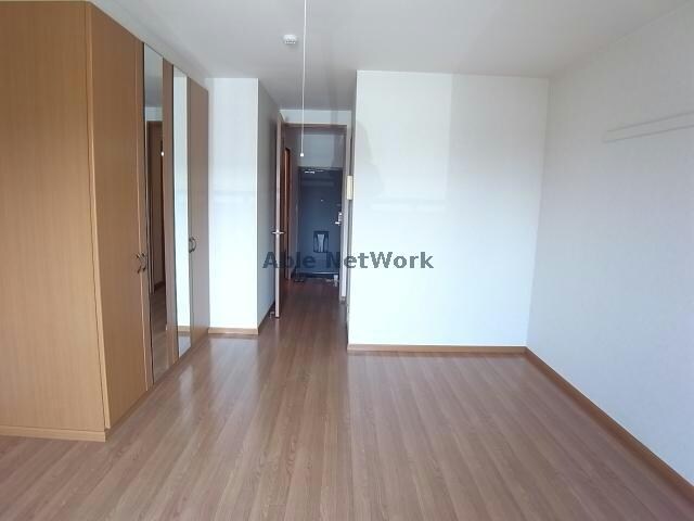 物件内観写真9　(洋室)