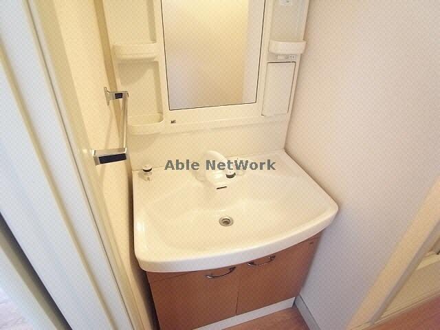 物件内観写真14　(ｼｬﾜｰ付き独立洗面台)
