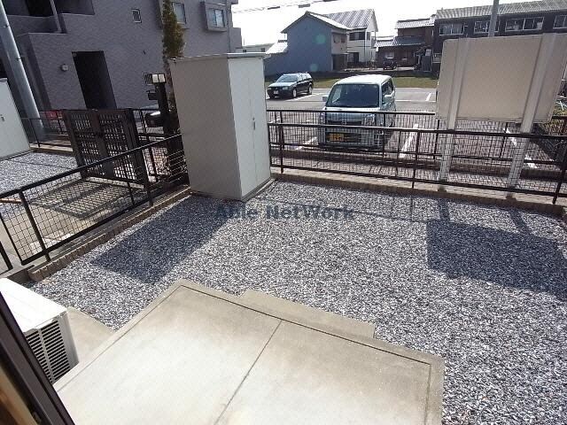 物件内観写真18　(物置)