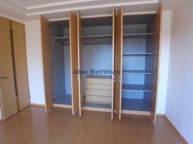 物件内観写真9　(クローゼット)