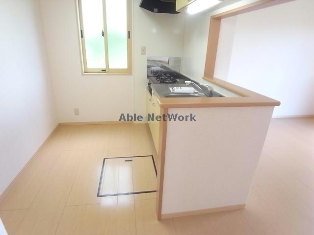 物件内観写真19　(キッチンスペース)