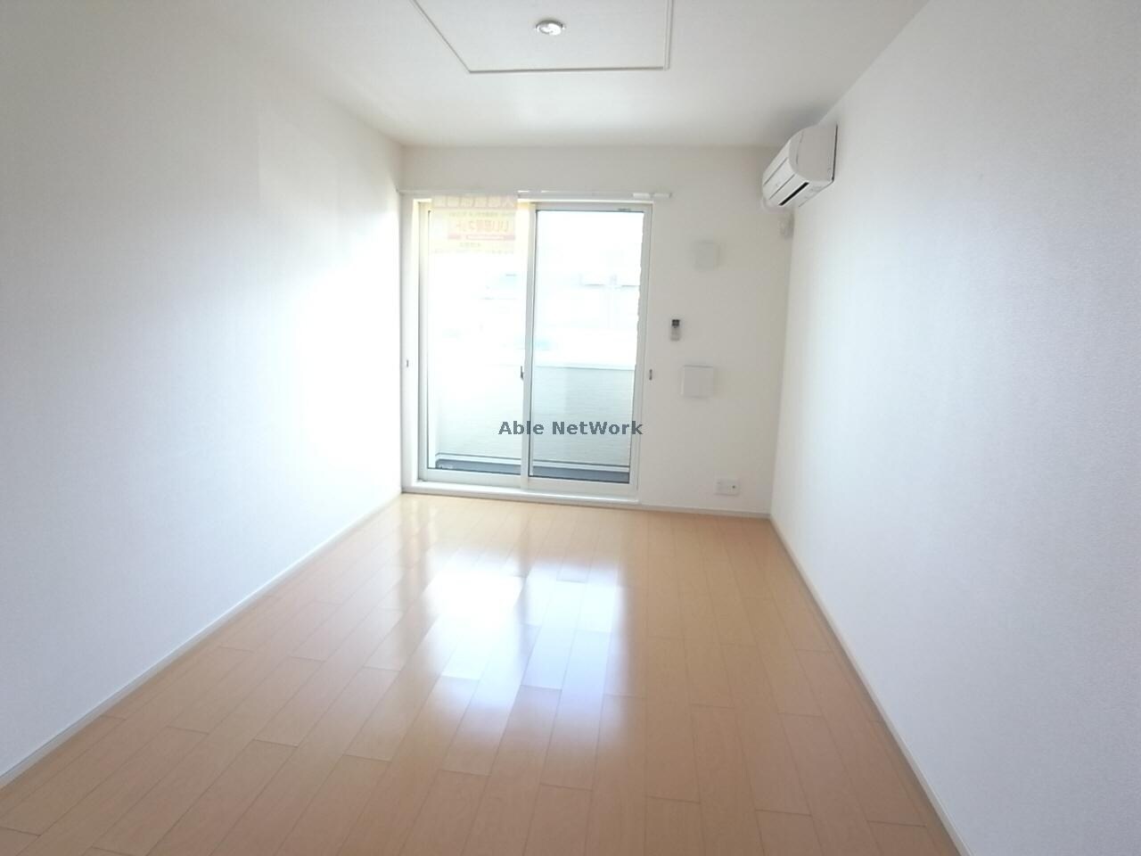 物件内観写真6　(LDK)