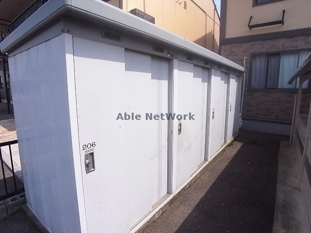 物件外観写真4　(物置)