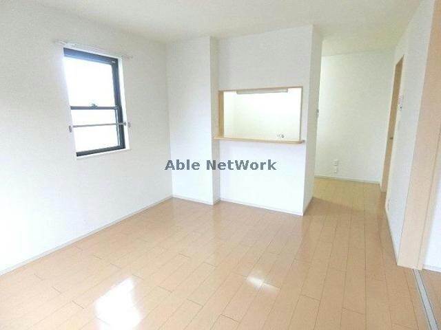 物件内観写真6　(LDK)