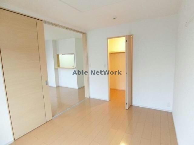 物件内観写真8　(居室)