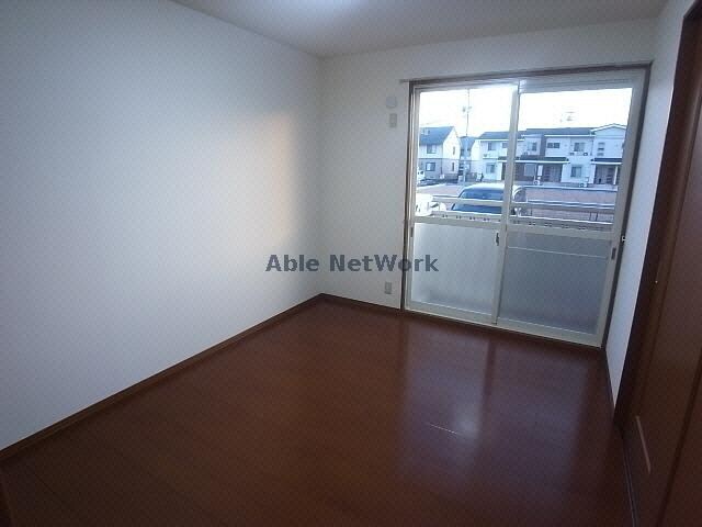 物件内観写真9　(別部屋参照)