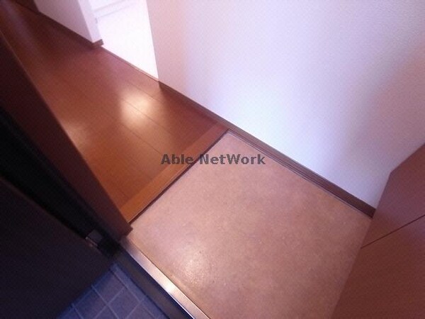 玄関回り(別部屋参照)