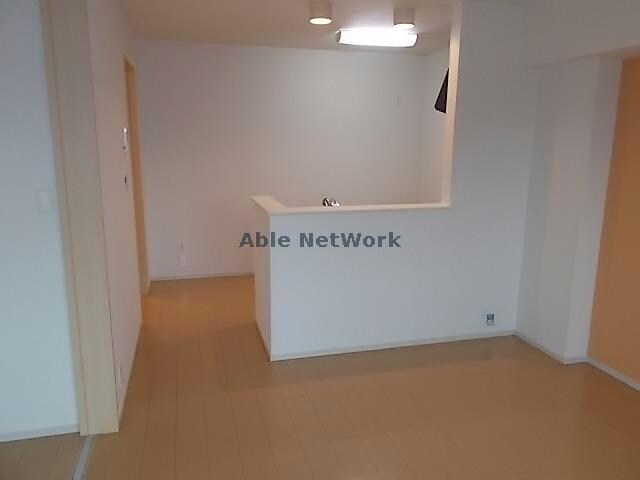 物件内観写真6　(LDK)