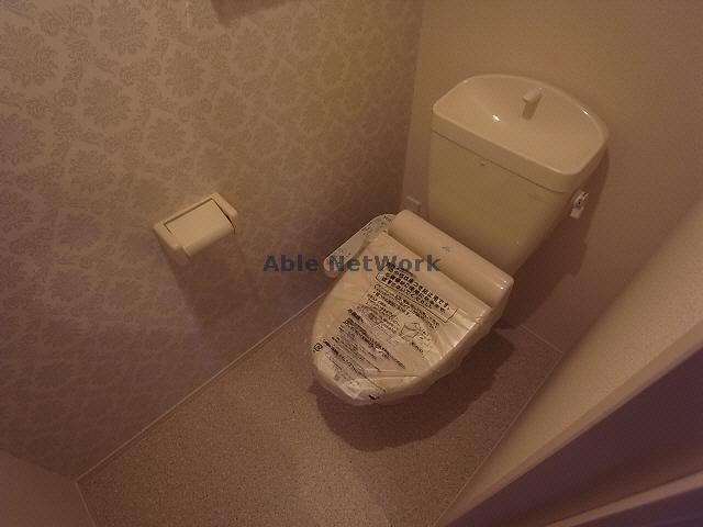 物件内観写真14　(温水洗浄便座付きトイレ)