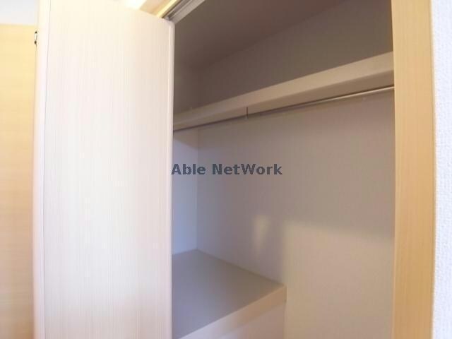 物件内観写真10　(ウォークインクローゼット)