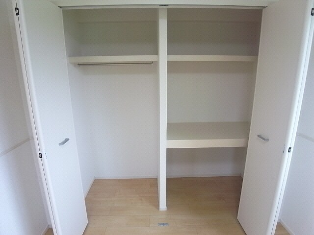 物件内観写真14　(収納)