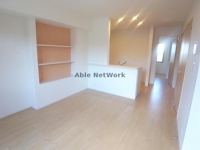 物件内観写真6　(LDK)