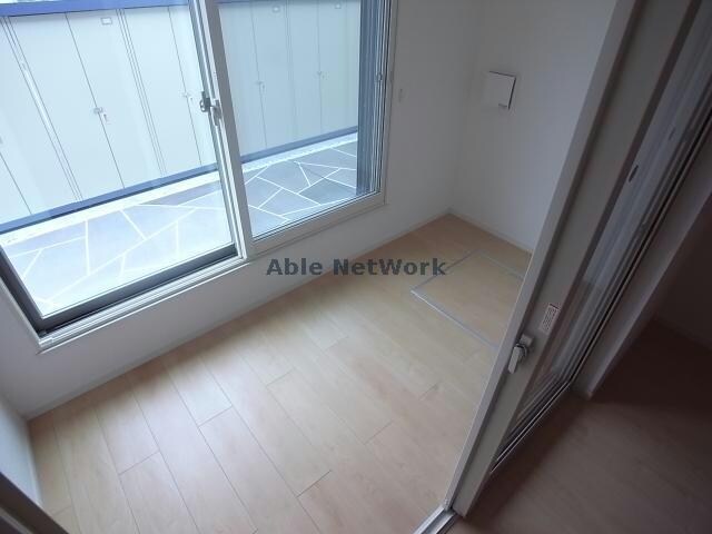 物件内観写真17　(サンルーム)