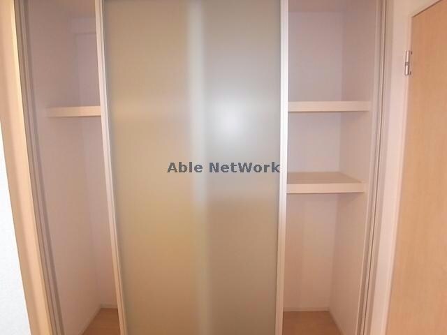 物件内観写真19　(収納)