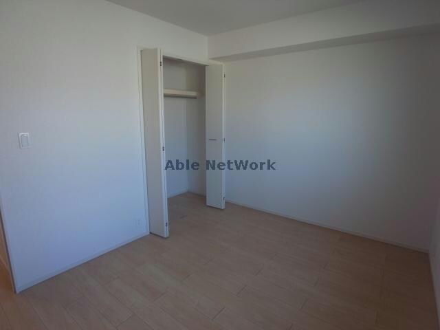 物件内観写真9　(洋室)