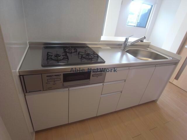 物件内観写真13　(システムキッチン)