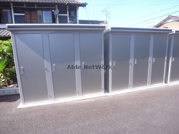 建物設備(物置)