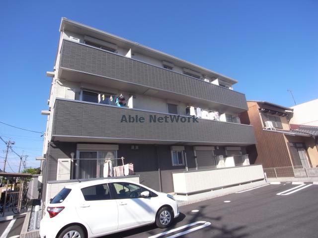 Estate（エスターテ）