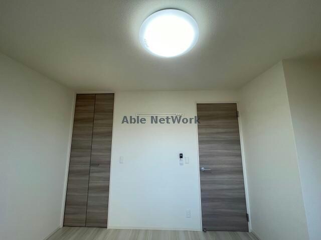 物件内観写真9　(同型タイプ部屋)