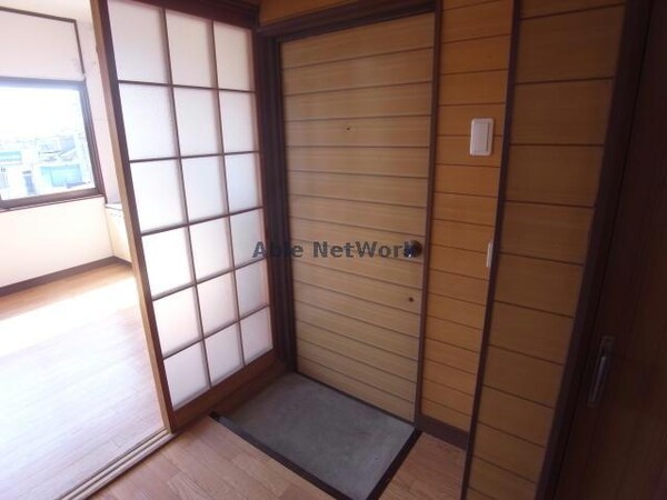 玄関回り