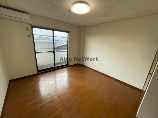 物件内観写真8　(別部屋参照)