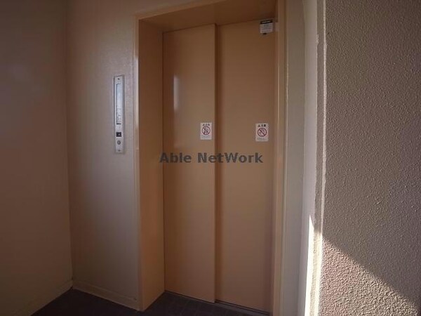 建物設備(ｴﾚﾍﾞｰﾀｰ)