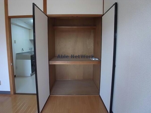 収納(※同物件別部屋写真)