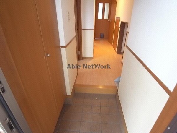 玄関回り(玄関)