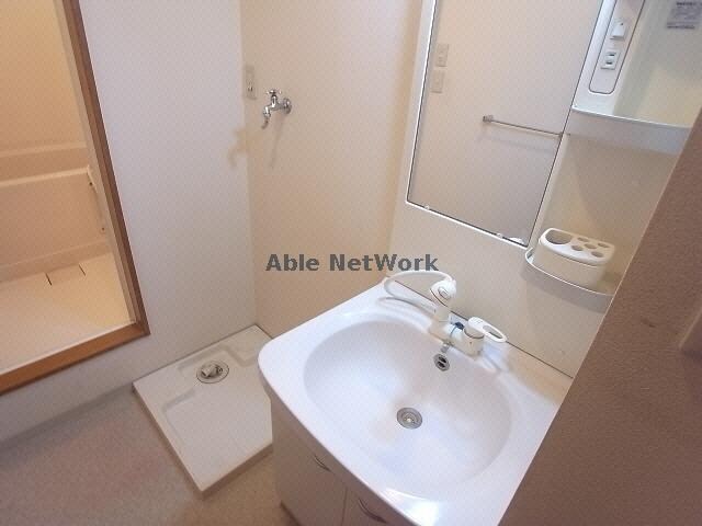 物件内観写真7　(洗面台)