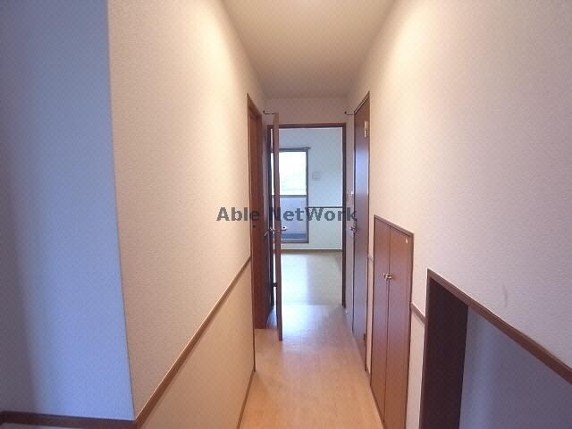 物件内観写真15　(廊下)