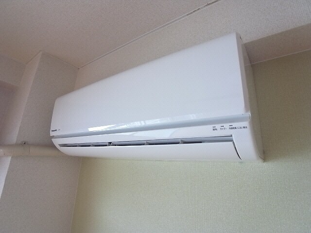 物件内観写真13　(エアコン)