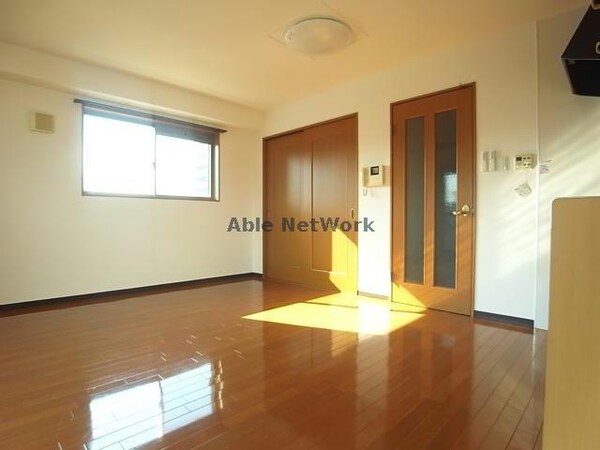 リビングダイニング