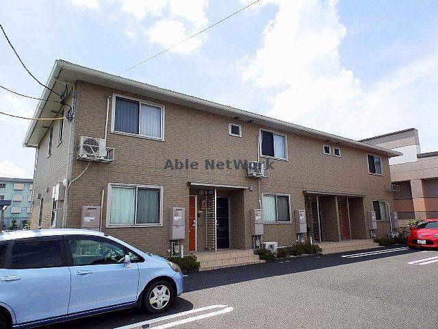 物件外観写真2　(南棟)