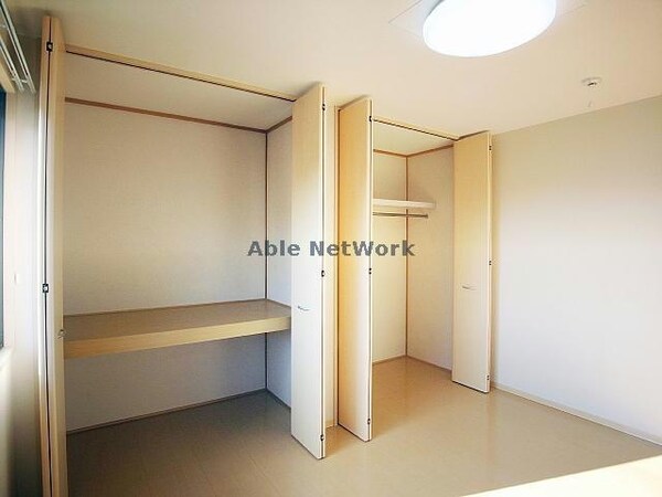 収納(※参考写真)